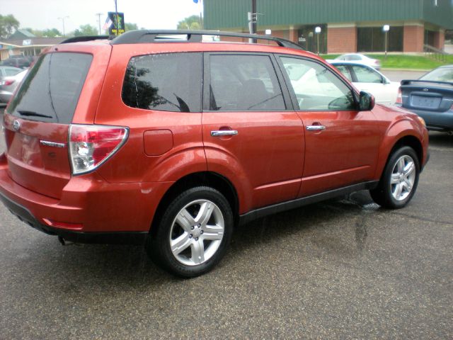 Subaru Forester 2010 photo 15