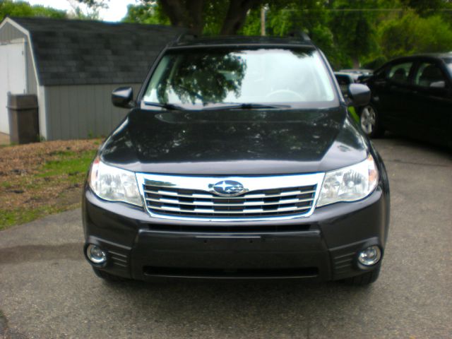 Subaru Forester 2010 photo 11