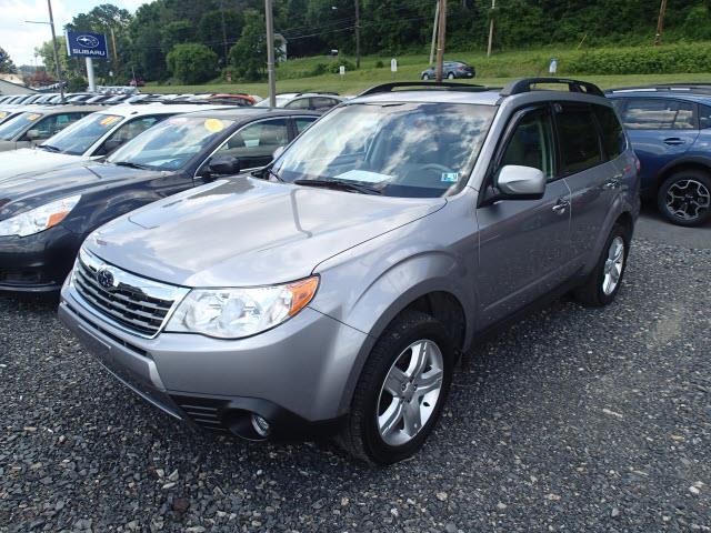 Subaru Forester 2010 photo 3