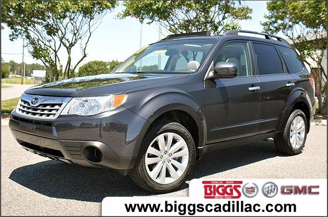 Subaru Forester 2011 photo 1