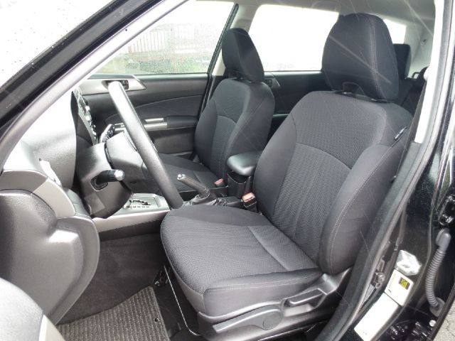 Subaru Forester 2011 photo 20