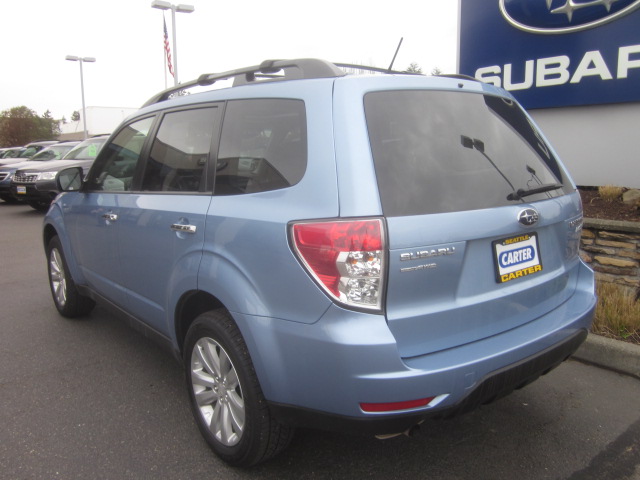 Subaru Forester 2012 photo 4