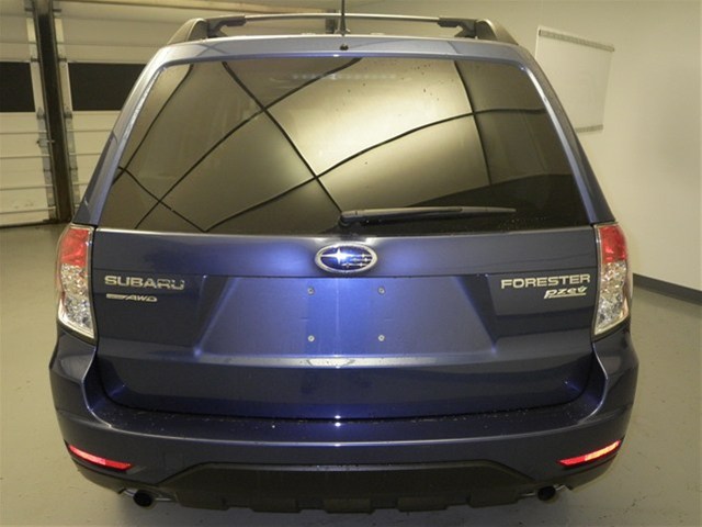 Subaru Forester 2012 photo 3