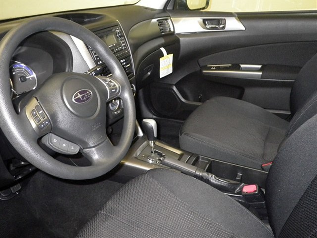 Subaru Forester 2012 photo 5