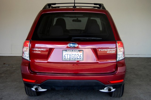 Subaru Forester 2012 photo 2