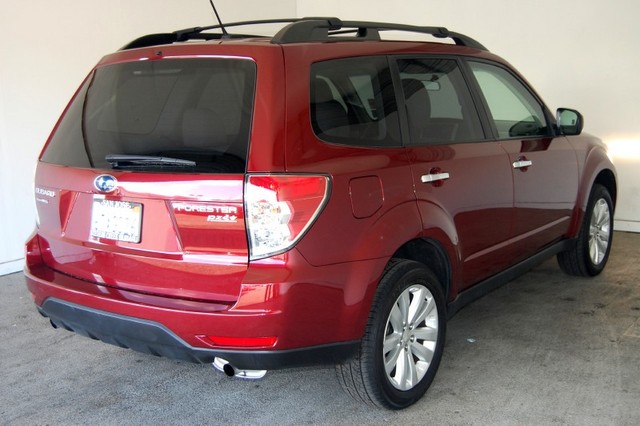 Subaru Forester 2012 photo 5