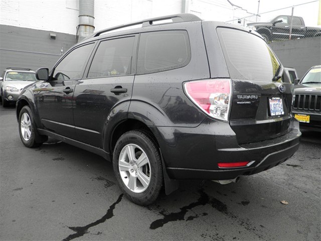 Subaru Forester 2012 photo 4