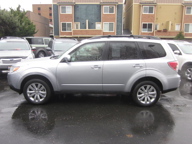 Subaru Forester 2012 photo 4