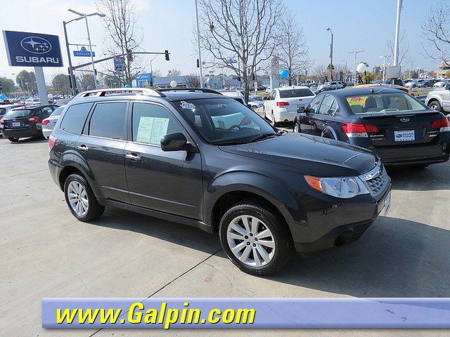 Subaru Forester 2012 photo 1