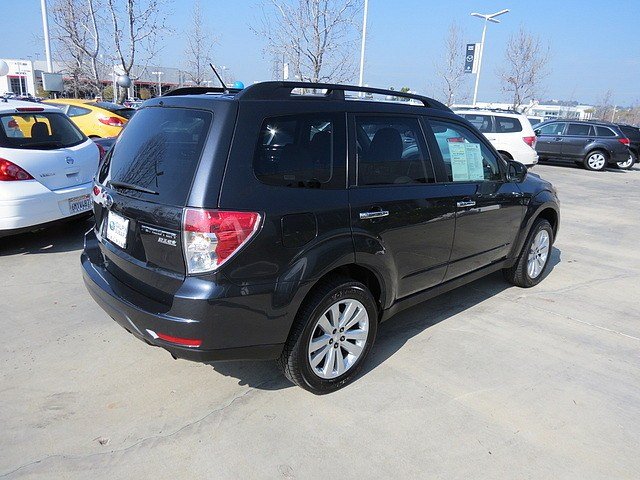 Subaru Forester 2012 photo 3