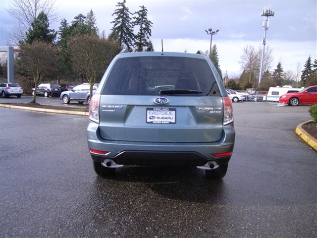 Subaru Forester 2012 photo 1