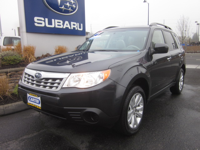 Subaru Forester 2012 photo 1