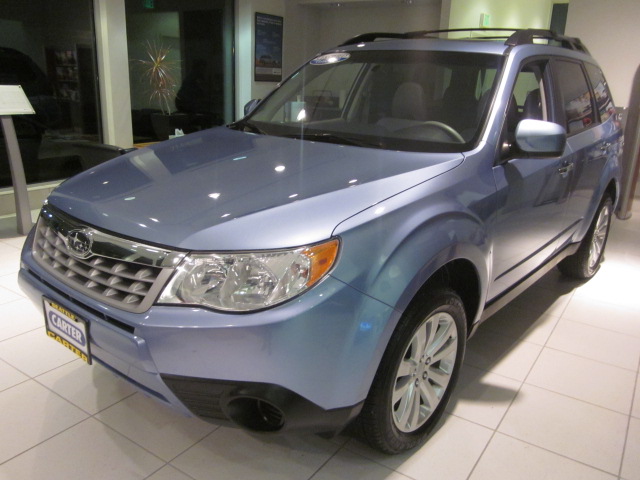 Subaru Forester 2012 photo 2