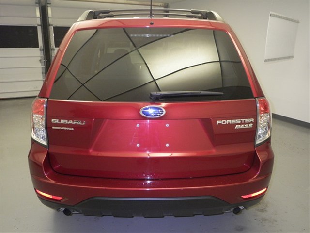 Subaru Forester 2012 photo 4