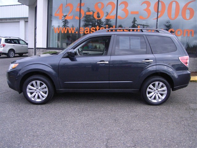 Subaru Forester \ultimate Unspecified