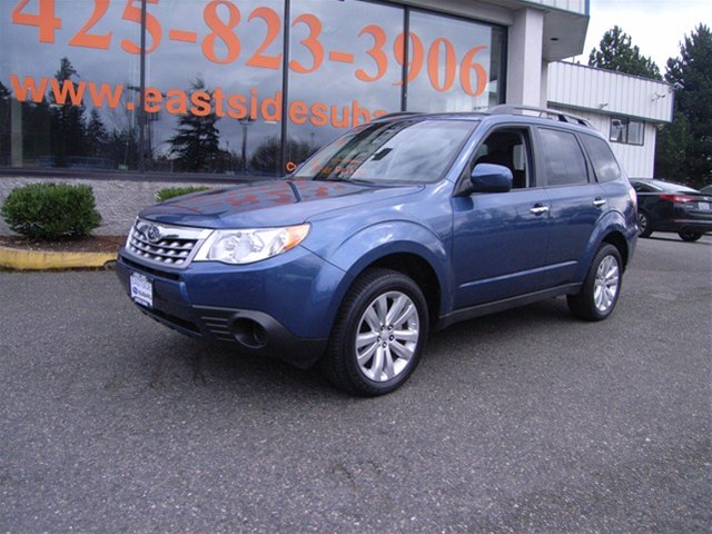 Subaru Forester 2012 photo 1