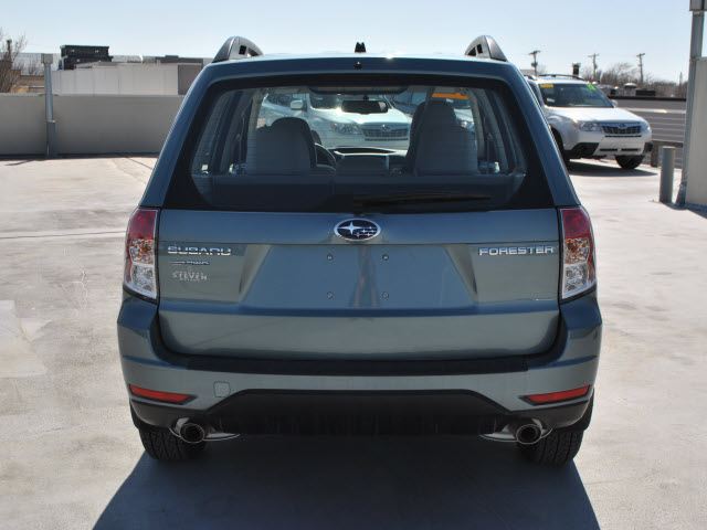 Subaru Forester 2012 photo 4