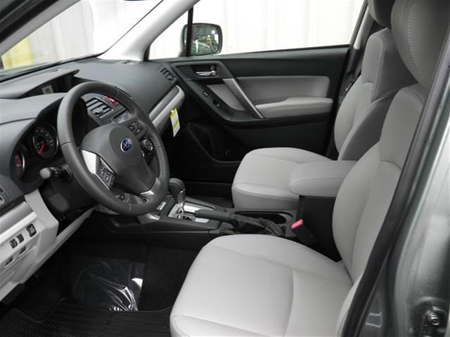 Subaru Forester 2014 photo 3