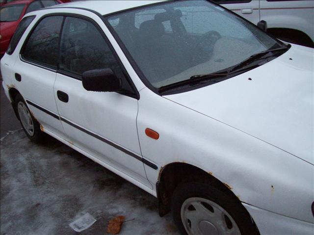 Subaru Impreza 1993 photo 2