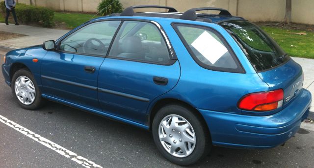 Subaru Impreza 1997 photo 12