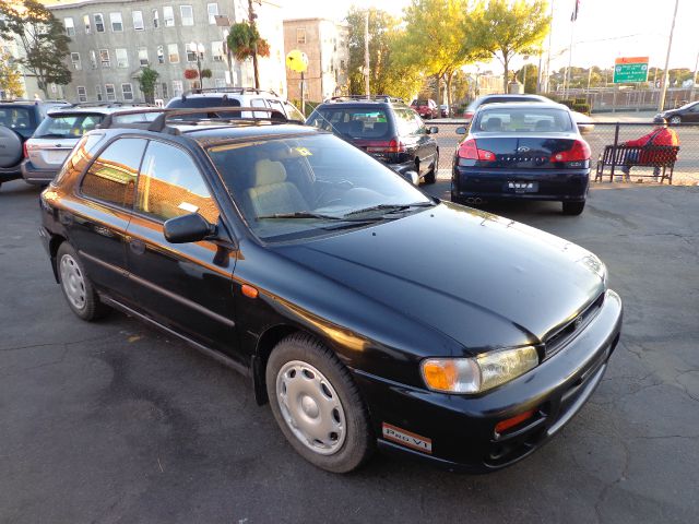 Subaru Impreza 1998 photo 1