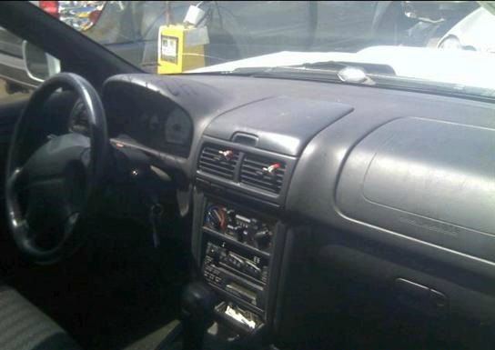 Subaru Impreza 2000 photo 4