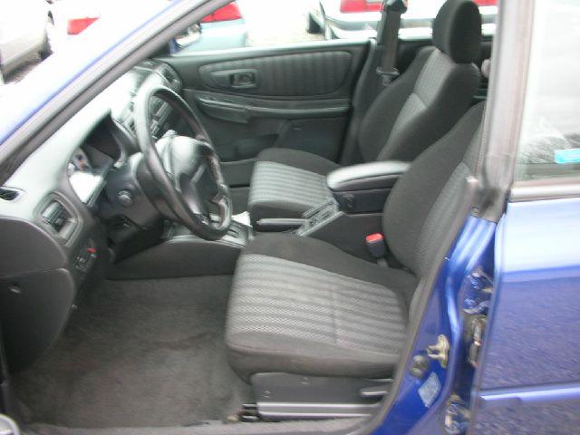 Subaru Impreza 2000 photo 4