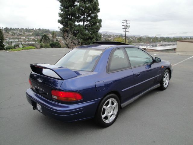 Subaru Impreza 2001 photo 3