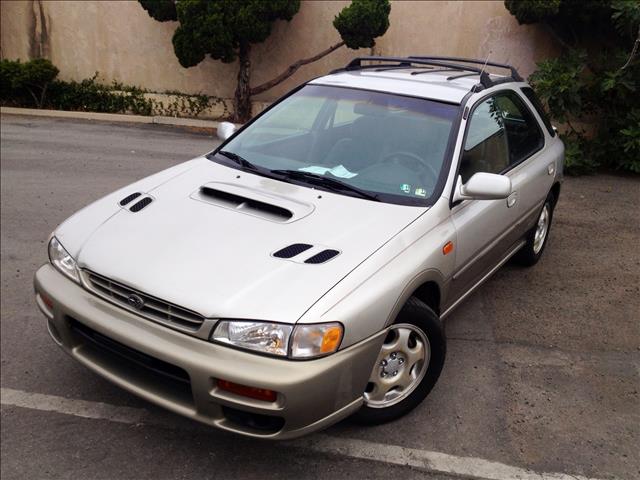 Subaru Impreza 2001 photo 4