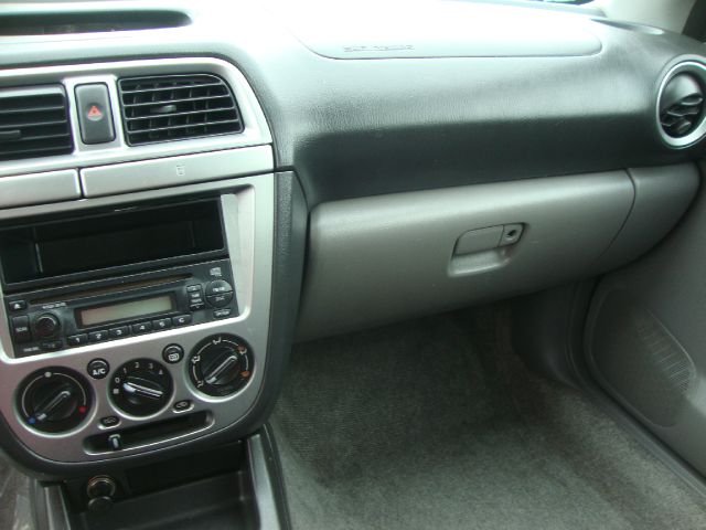 Subaru Impreza 2002 photo 14