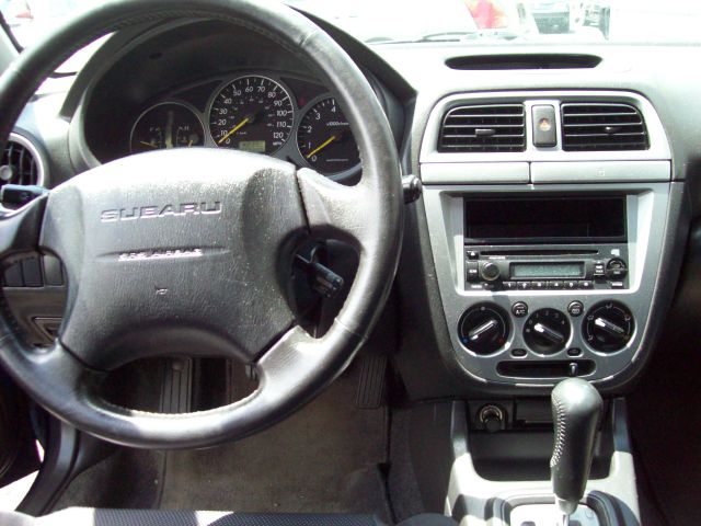 Subaru Impreza 2002 photo 1