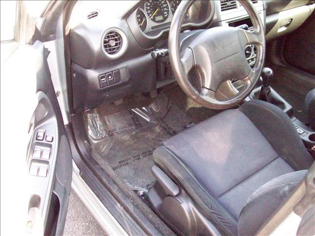 Subaru Impreza 2003 photo 2