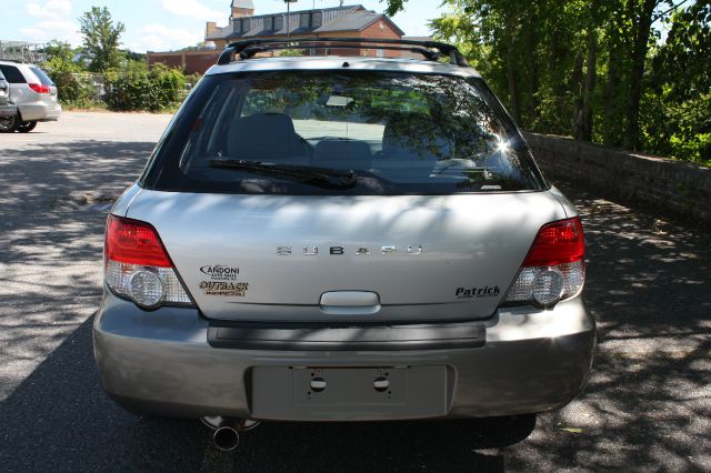 Subaru Impreza 2004 photo 2