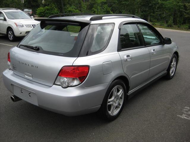 Subaru Impreza 2004 photo 1