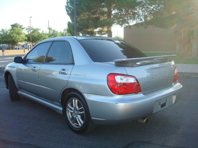 Subaru Impreza 2005 photo 2