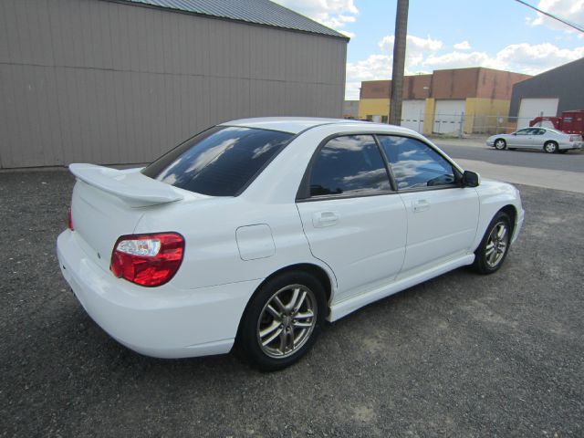 Subaru Impreza 2005 photo 2