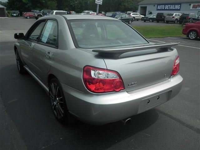 Subaru Impreza 2005 photo 2