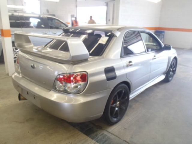 Subaru Impreza 2006 photo 2