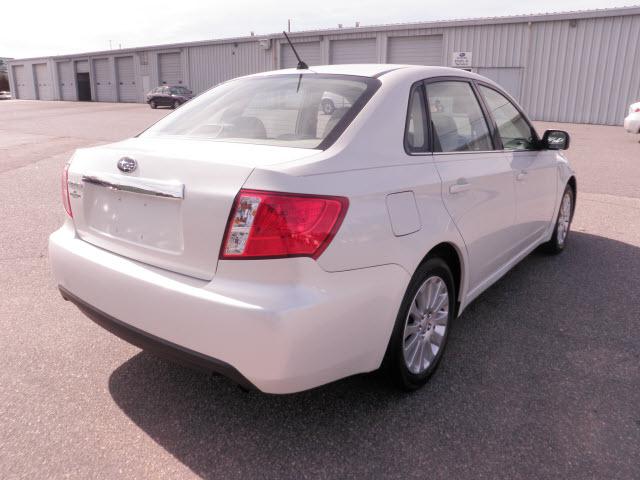 Subaru Impreza 2009 photo 2