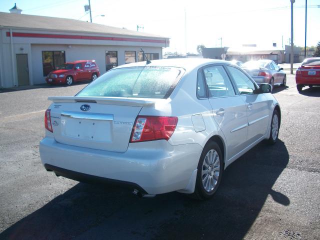 Subaru Impreza 2009 photo 2