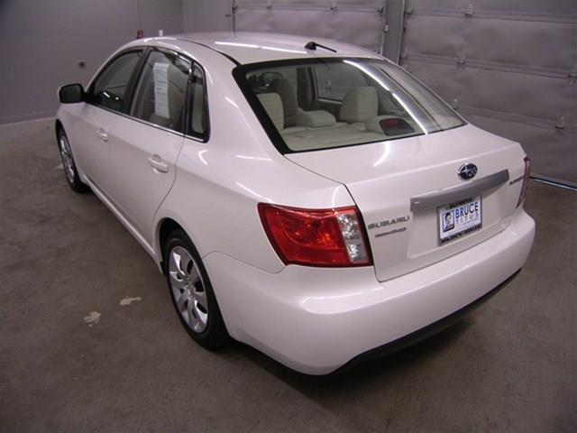 Subaru Impreza 2011 photo 16