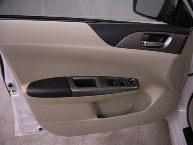 Subaru Impreza 2011 photo 7