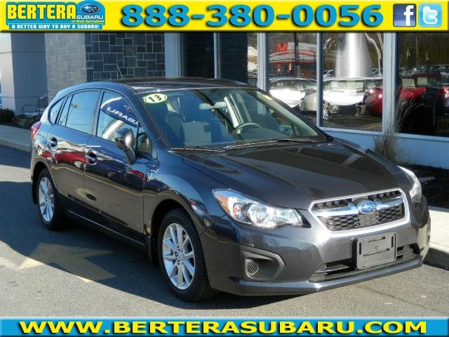 Subaru Impreza 2011 Nissan LE Unspecified