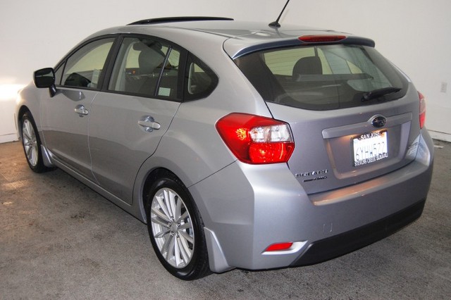 Subaru Impreza 2013 photo 3