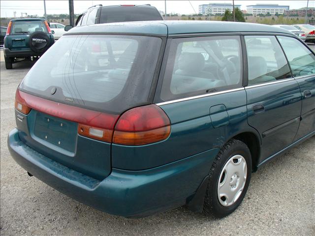 Subaru Legacy 1995 photo 1