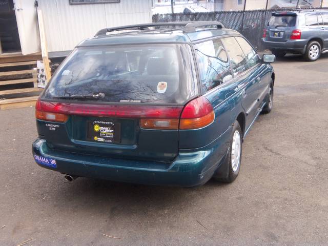 Subaru Legacy 1995 photo 1