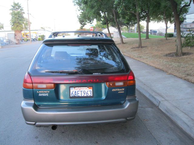 Subaru Legacy 1996 photo 2