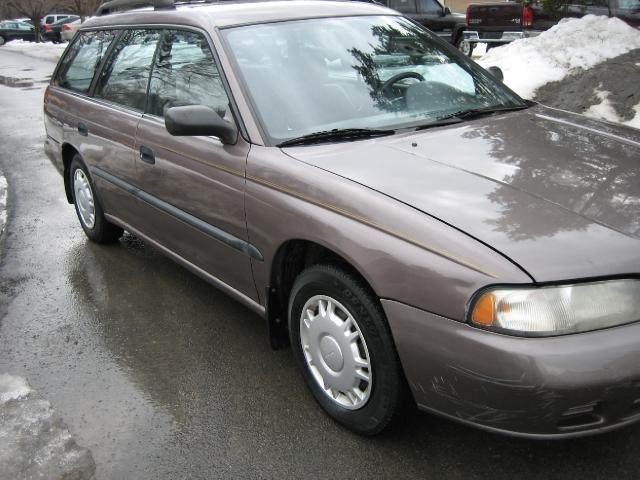 Subaru Legacy 1996 photo 2