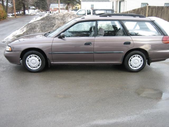 Subaru Legacy 1996 photo 3