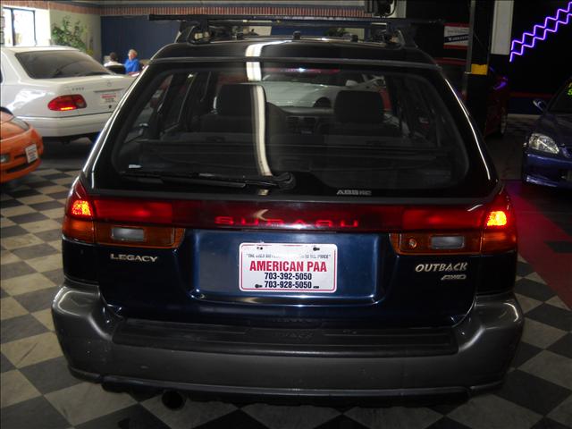 Subaru Legacy 1996 photo 4